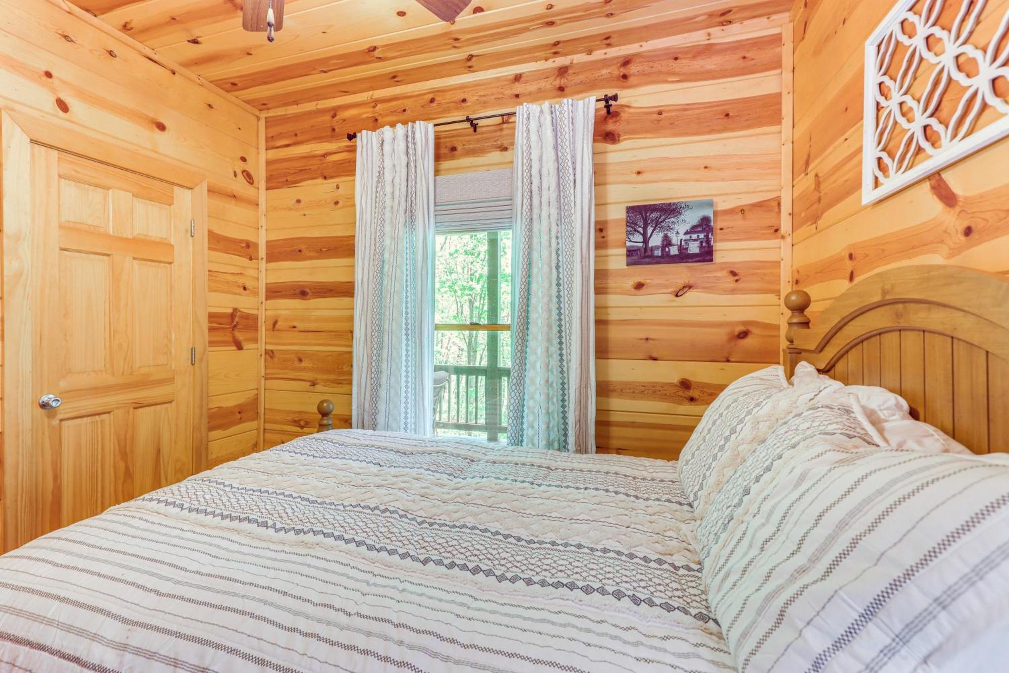 Lakeside Cabin Game Room, Dock, Orchard, Wineries إليجاي المظهر الخارجي الصورة