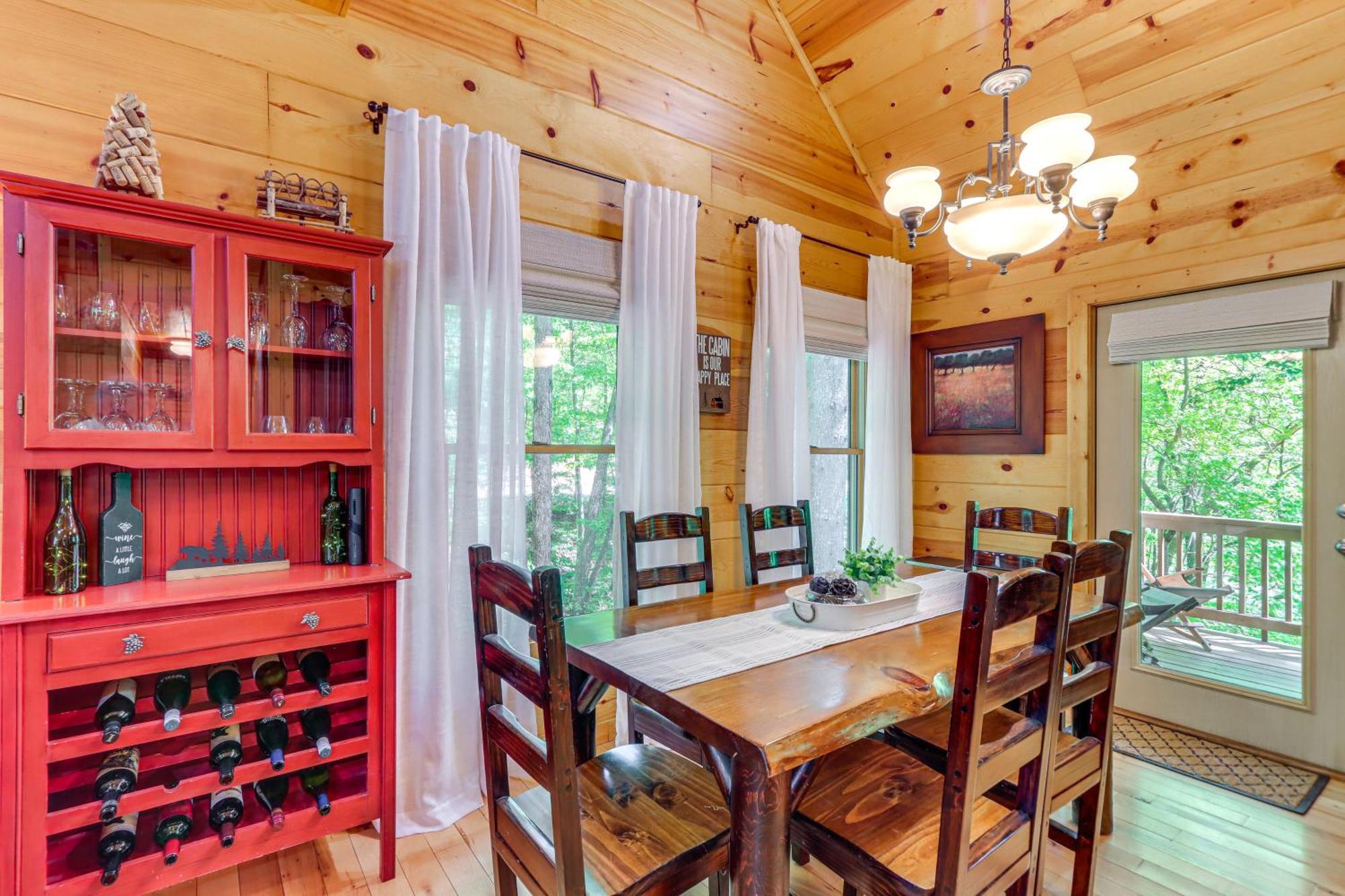 Lakeside Cabin Game Room, Dock, Orchard, Wineries إليجاي المظهر الخارجي الصورة