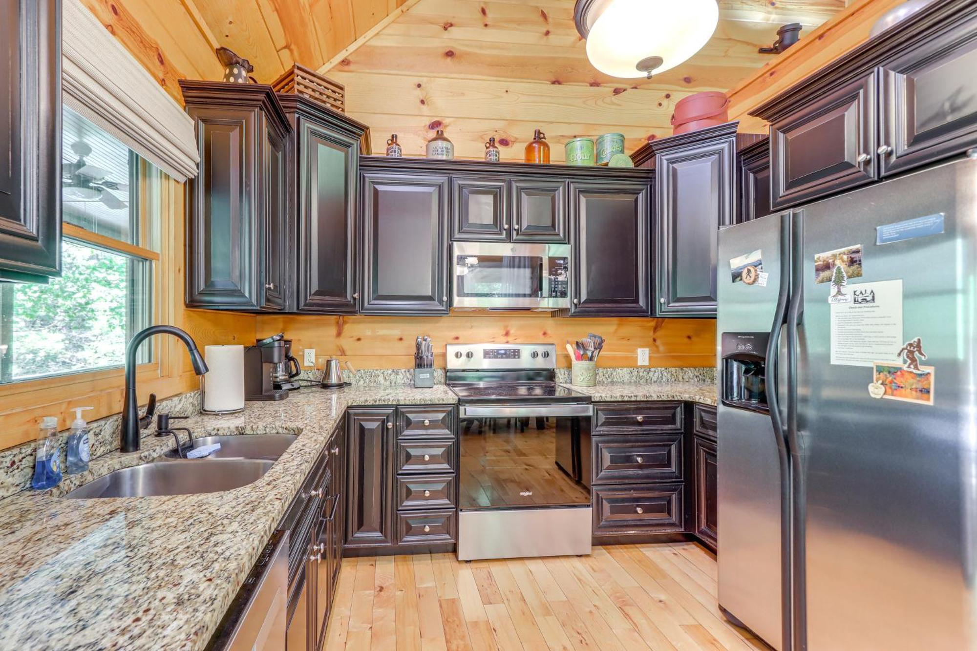 Lakeside Cabin Game Room, Dock, Orchard, Wineries إليجاي المظهر الخارجي الصورة