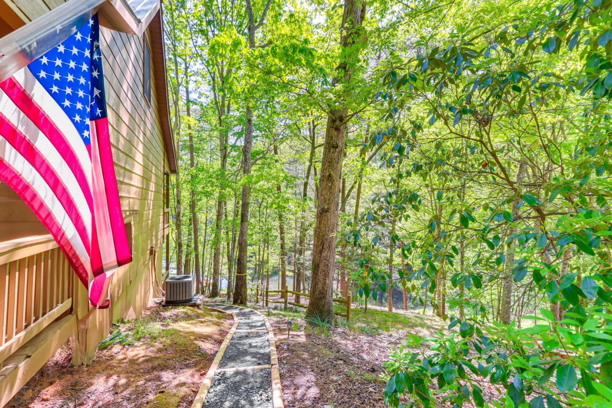 Lakeside Cabin Game Room, Dock, Orchard, Wineries إليجاي المظهر الخارجي الصورة